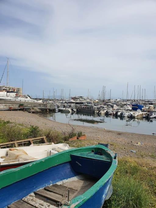 Casa Vacanze Frontemare Salerno Exteriér fotografie